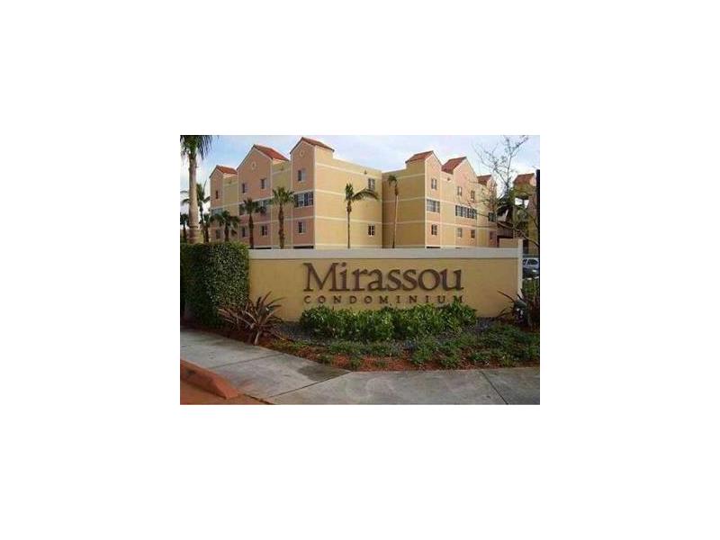 6045 Northwest 186th St, Hialeah, FL 33015