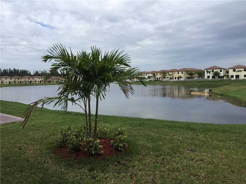 8854 West 33rd Ave, Hialeah, FL 33018