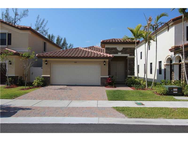 3518 W 86th Ter, Hialeah, FL 33018