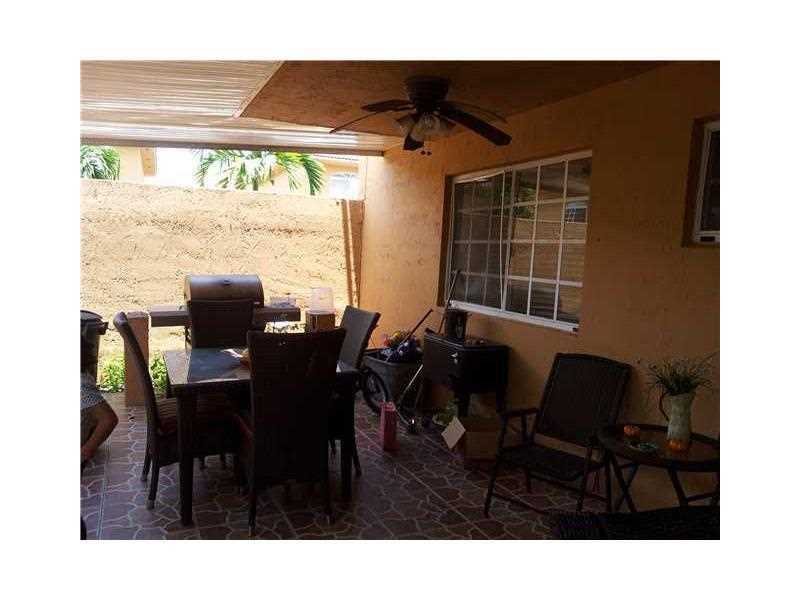 7801 West 36 AV, Hialeah, FL 33018