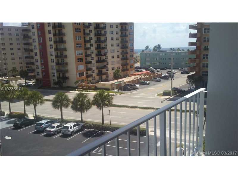 1410 South Ocean Dr, Hollywood, FL 33019