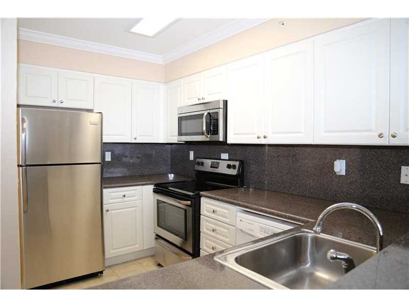 2501 South Ocean Dr, Hollywood, FL 33019