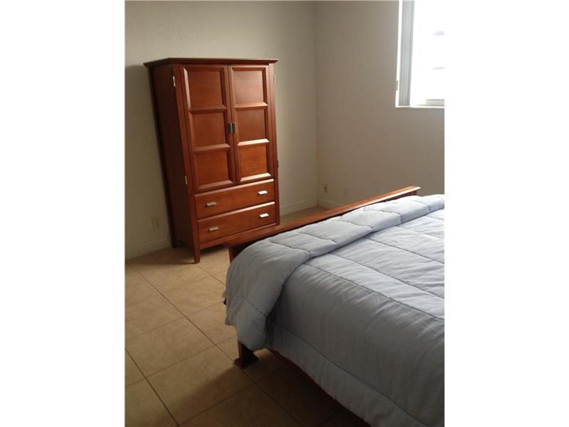 4001 South Ocean Dr, Hollywood, FL 33019