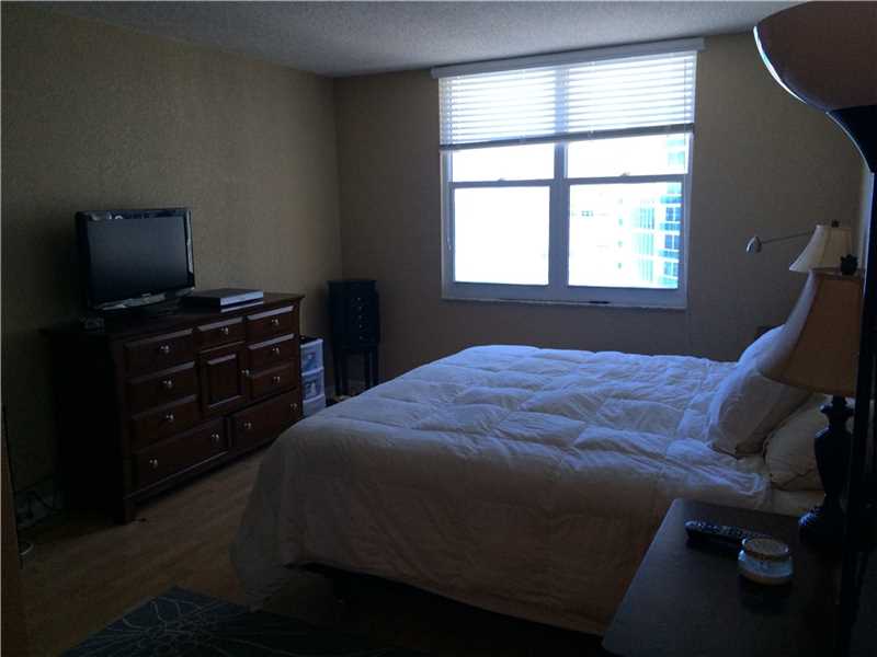2501 South Ocean Dr, Hollywood, FL 33019
