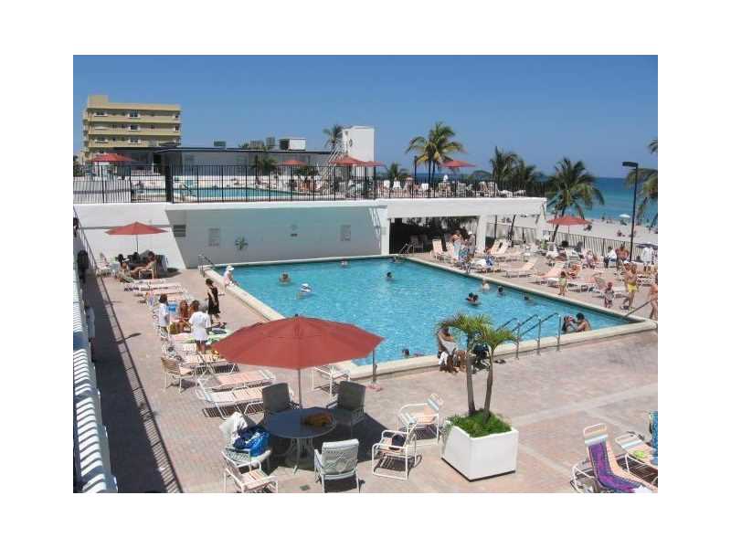 2101 South Ocean Dr, Hollywood, FL 33019