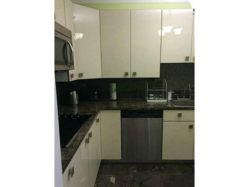 3901 South Ocean Dr, Hollywood, FL 33019