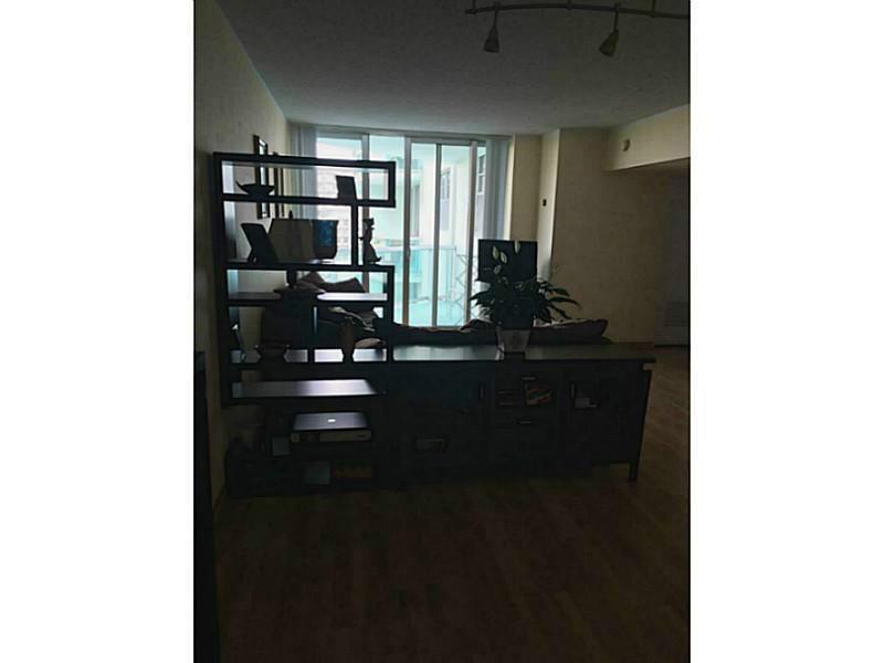 3901 South Ocean Dr, Hollywood, FL 33019