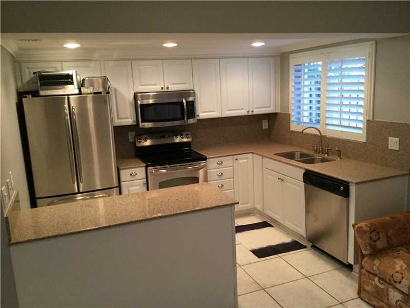 339Oregon St, Hollywood, FL 33019