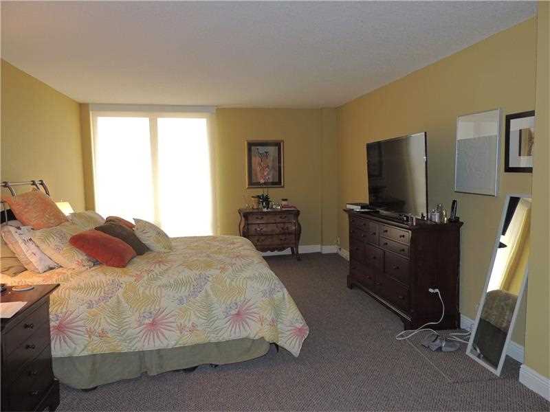 1600 S. Ocean Dr, Hollywood, FL 33019