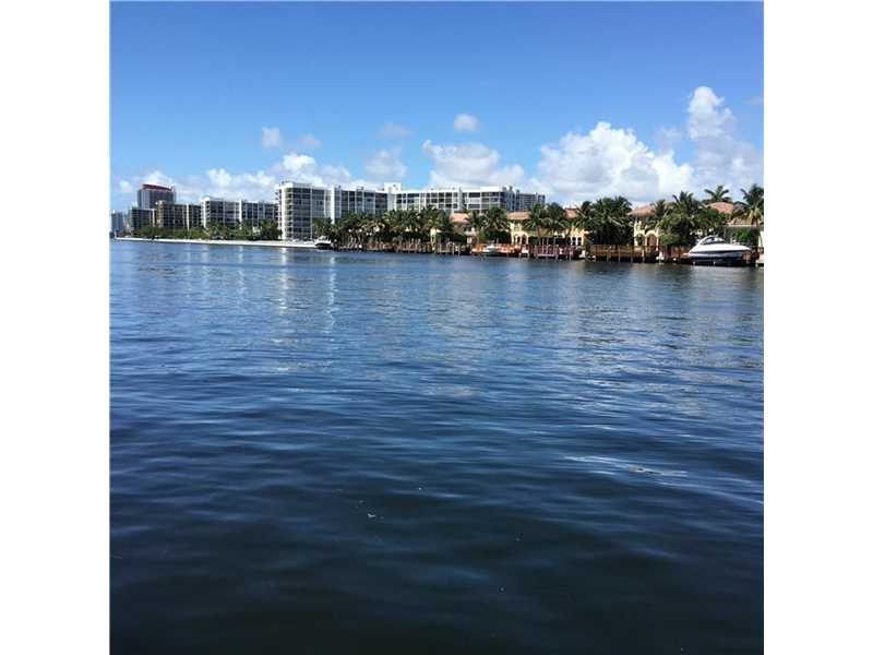 2200 South Ocean Dr, Hollywood, FL 33019