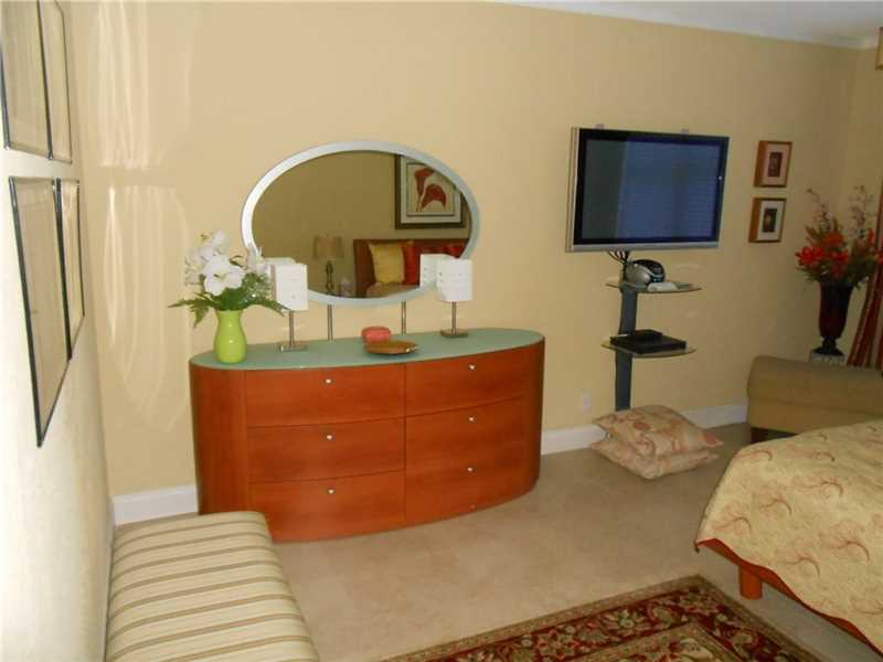 2501 South OCEAN DR, Hollywood, FL 33019