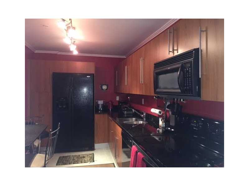 3001 South OCEAN DR, Hollywood, FL 33019
