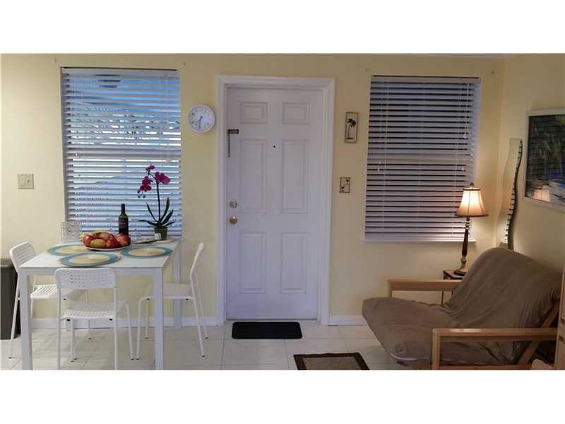 1901 North Surf Rd, Hollywood, FL 33019