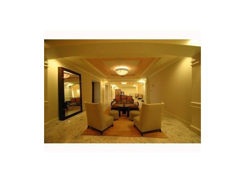 2501 South Ocean Dr, Hollywood, FL 33019