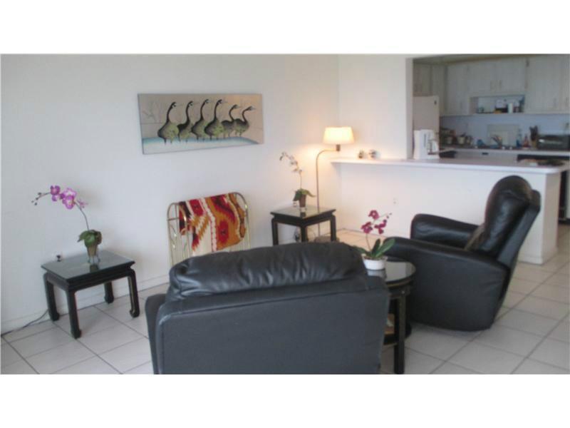 300Oregon St, Hollywood, FL 33019
