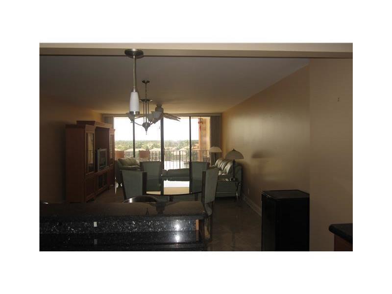 2101 South OCEAN DR, Hollywood, FL 33019