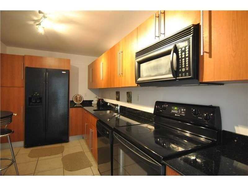 3000 South Ocean Dr, Hollywood, FL 33019