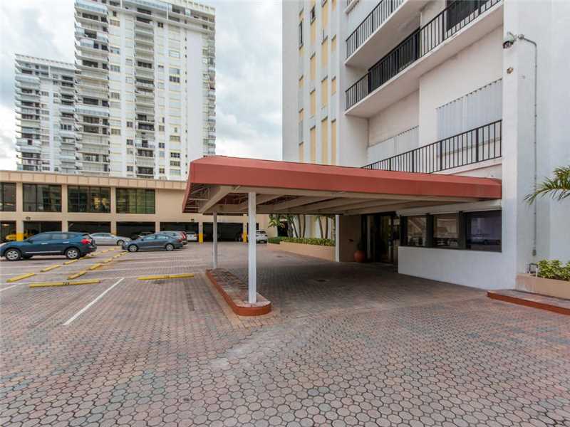 2301 South OCEAN DR, Hollywood, FL 33019
