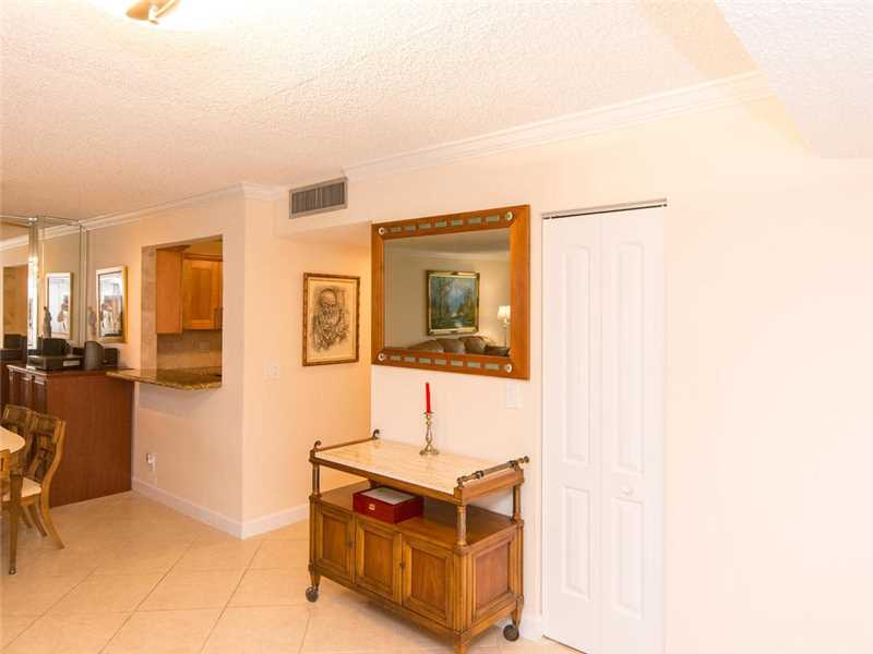 2301 South OCEAN DR, Hollywood, FL 33019