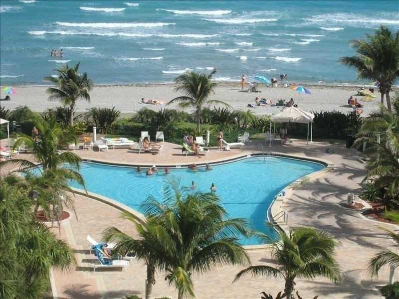 3801 South Ocean Dr, Hollywood, FL 33019