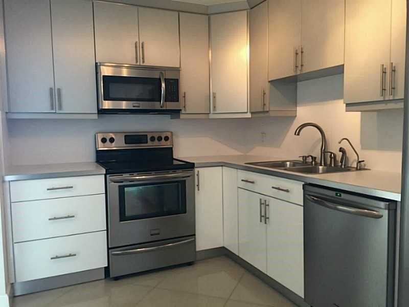 3801 South Ocean Dr, Hollywood, FL 33019