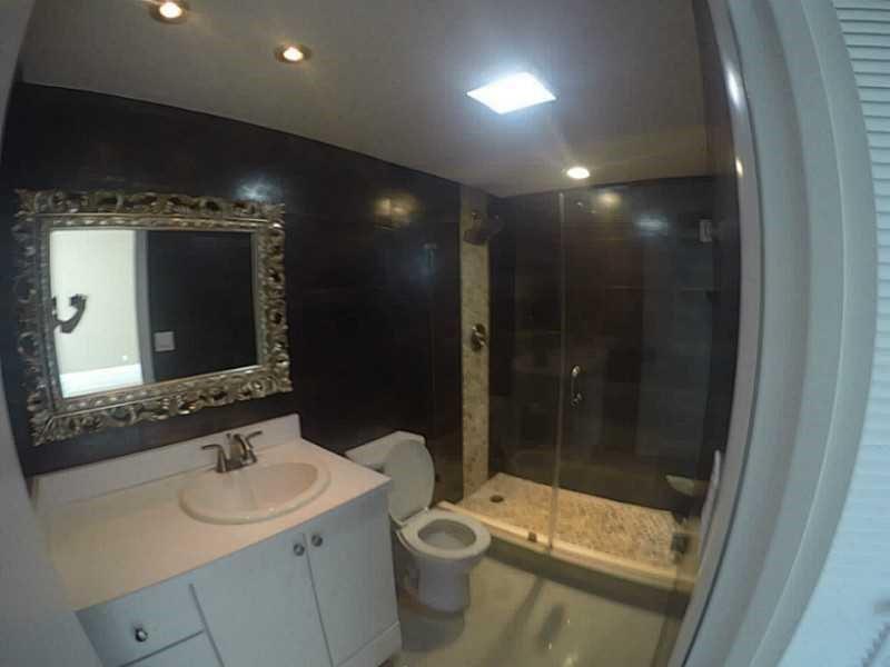 3801 South Ocean Dr, Hollywood, FL 33019
