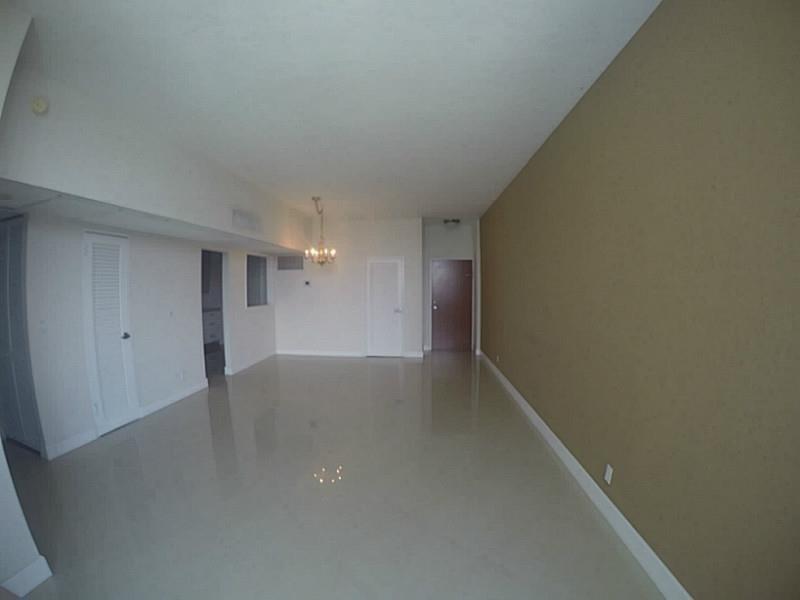 3801 South Ocean Dr, Hollywood, FL 33019