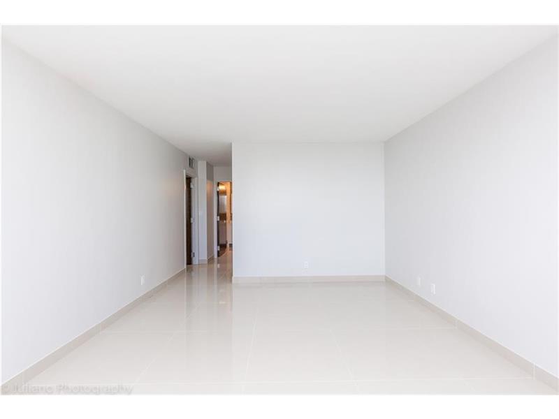 3800 South OCEAN DR, Hollywood, FL 33019