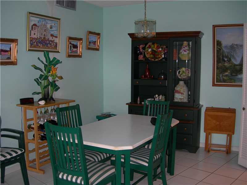 3505 South Ocean Dr, Hollywood, FL 33019