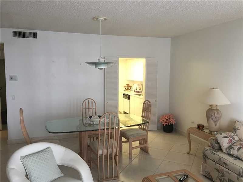 3505 South Ocean Dr, Hollywood, FL 33019
