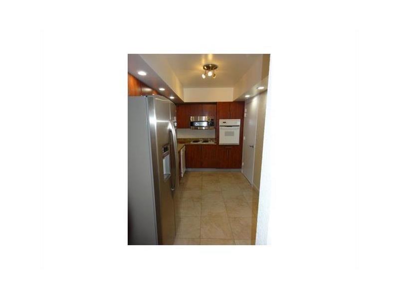 4001 South Ocean Dr, Hollywood, FL 33019
