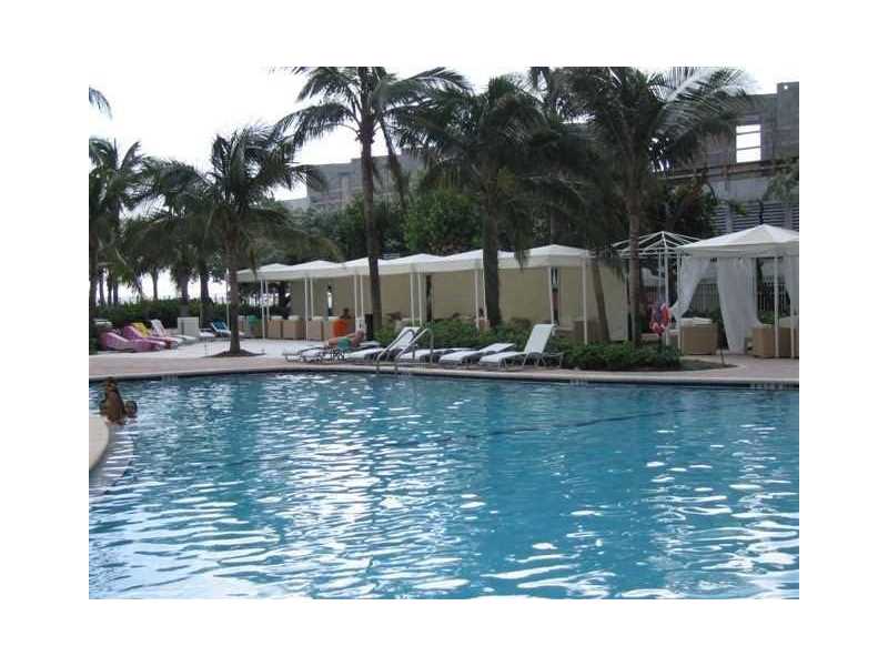 3000 South Ocean Dr, Hollywood, FL 33019