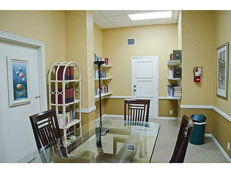3725 South Ocean Dr, Hollywood, FL 33019