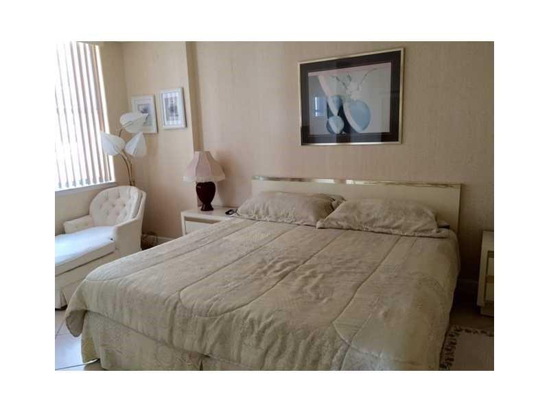 2401 South Ocean Dr, Hollywood, FL 33019