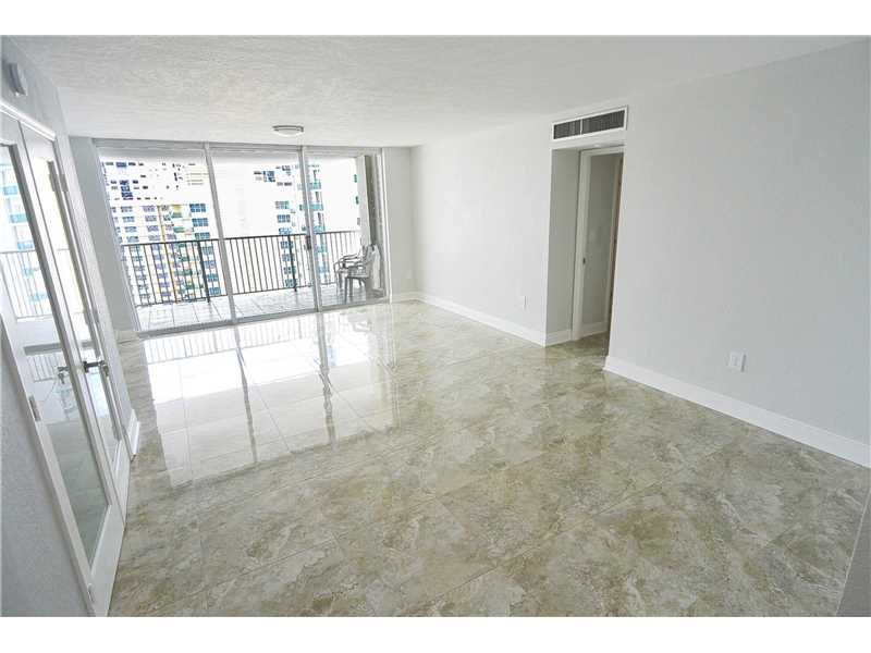 2751 S Ocean Dr 1803N, Hollywood, FL 33019