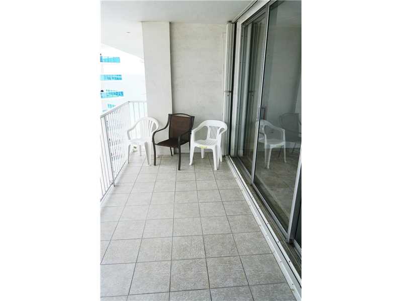 2751 S Ocean Dr 1803N, Hollywood, FL 33019