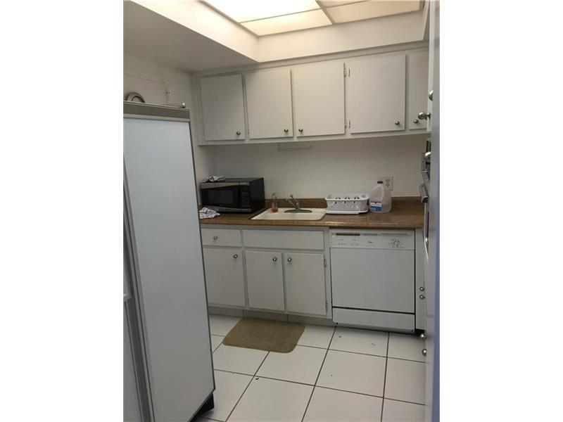 3505 South Ocean Dr, Hollywood, FL 33019