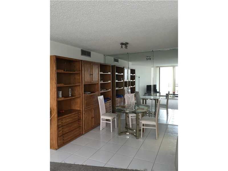 3505 South Ocean Dr, Hollywood, FL 33019