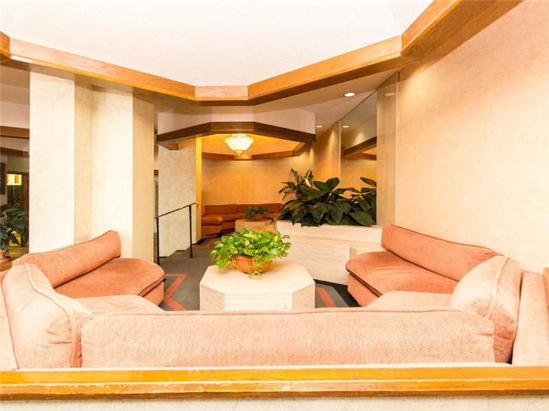 2301 South Ocean Dr, Hollywood, FL 33019