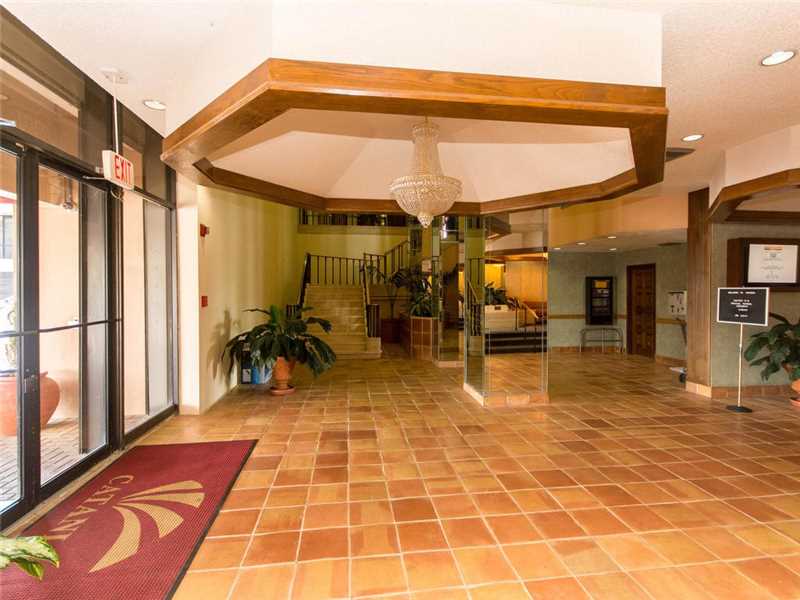2301 South Ocean Dr, Hollywood, FL 33019