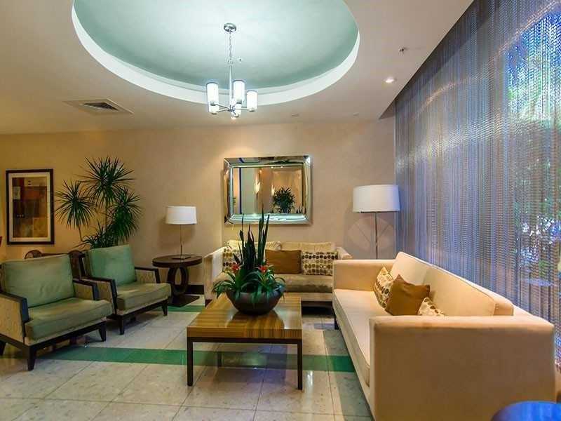 3901 South Ocean Dr, Hollywood, FL 33019