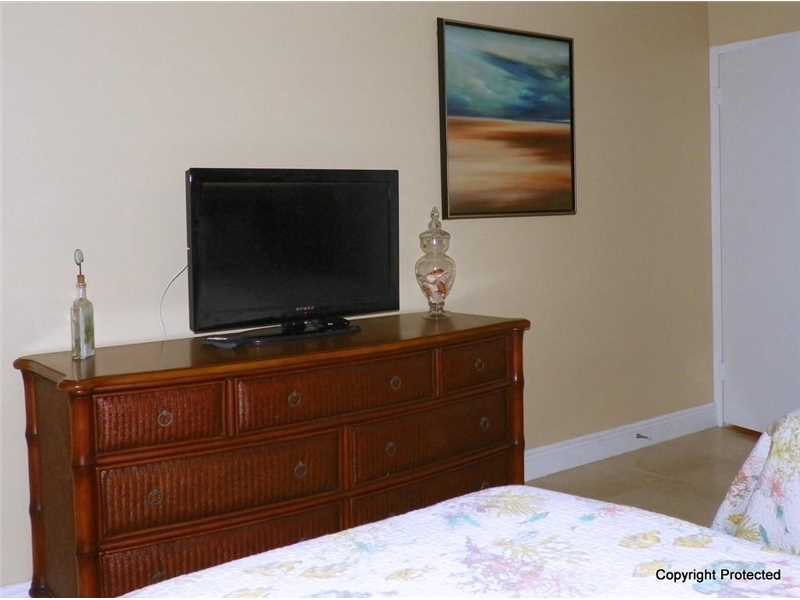 3505 South Ocean Dr, Hollywood, FL 33019