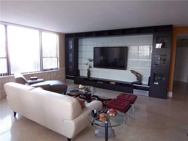 3505 South Ocean Dr, Hollywood, FL 33019