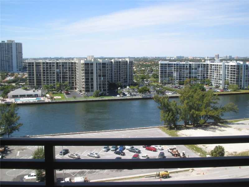 3505 South Ocean Dr, Hollywood, FL 33019