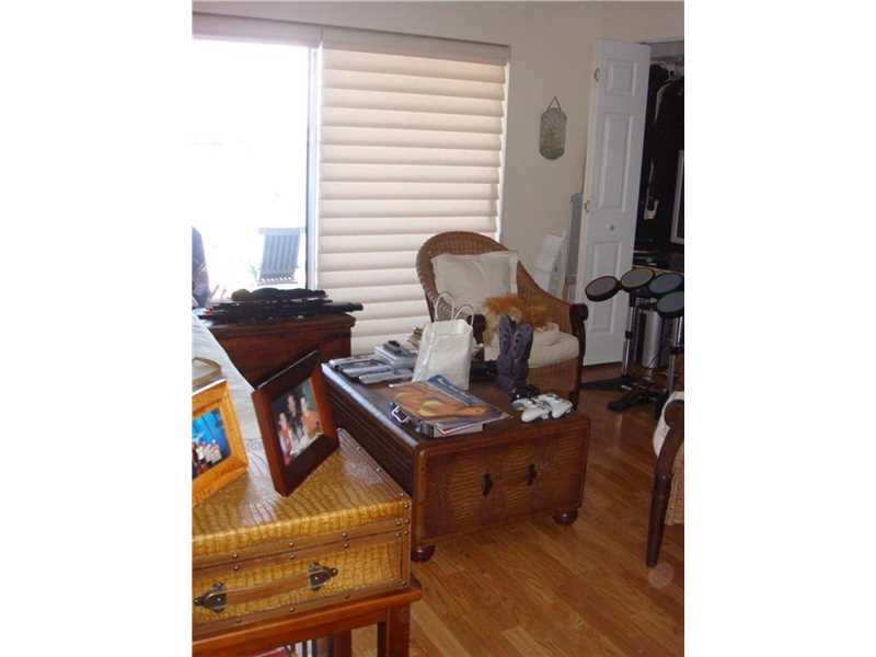 4216 North Ocean Dr, Hollywood, FL 33019