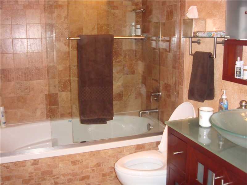 4216 North Ocean Dr, Hollywood, FL 33019