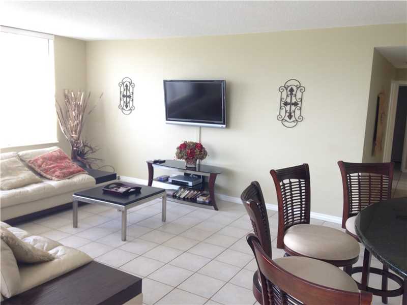 3505 South Ocean Dr, Hollywood, FL 33019
