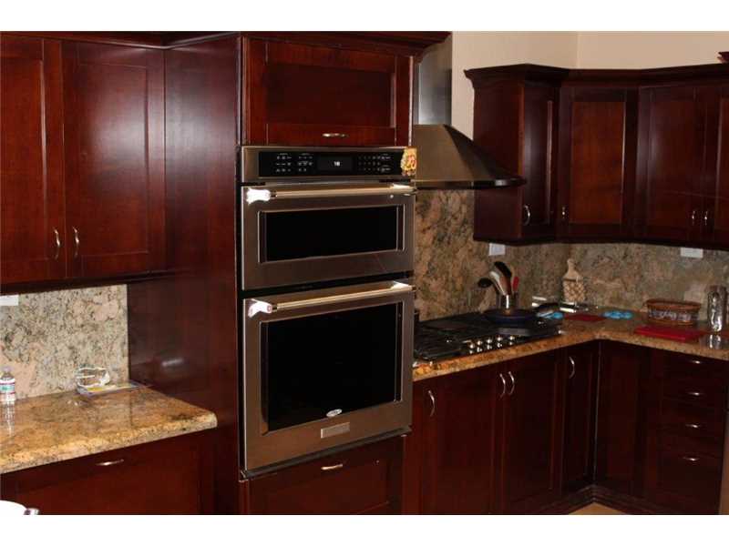 1250 South 13th Ave, Hollywood, FL 33019