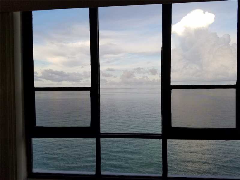 3505 South Ocean Dr, Hollywood, FL 33019