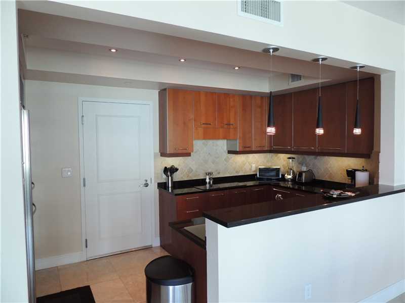 3101 South Ocean Dr, Hollywood, FL 33019
